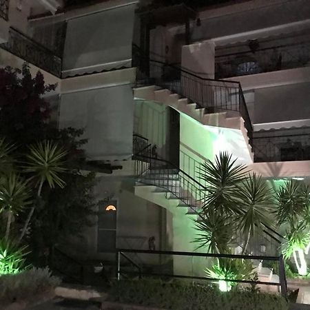 Anna'S Apartment Скала-Фуркас Экстерьер фото