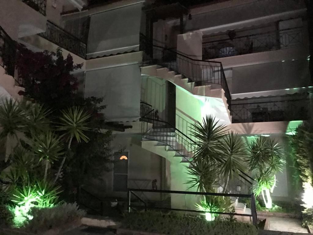 Anna'S Apartment Скала-Фуркас Экстерьер фото