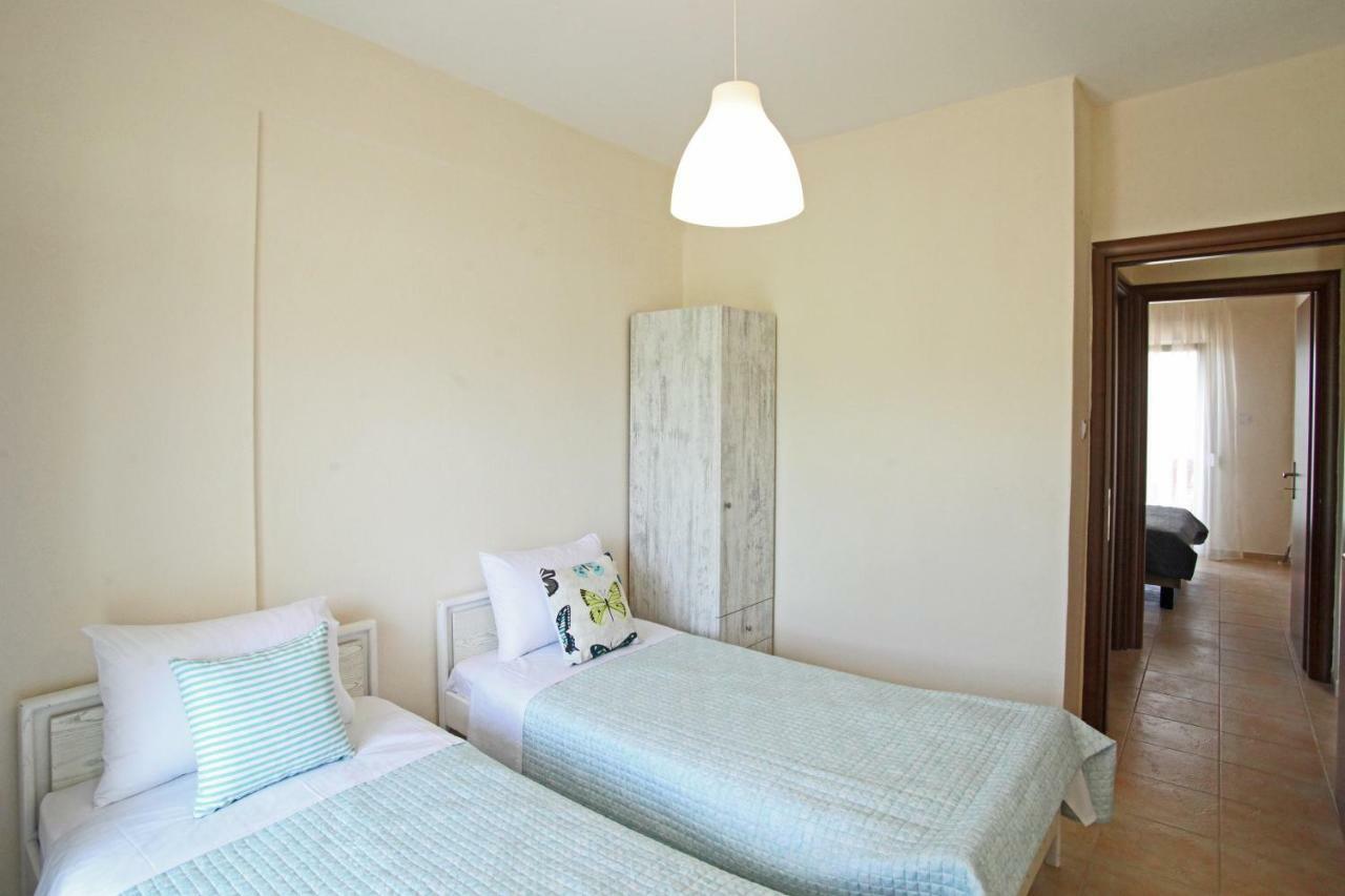 Anna'S Apartment Скала-Фуркас Экстерьер фото